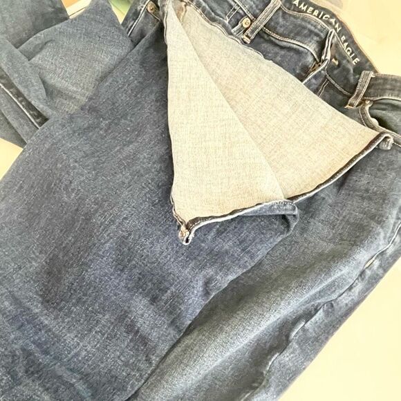 American Eagle Outfitters Dark Blue Flare Jeans - Picture 11 of 11